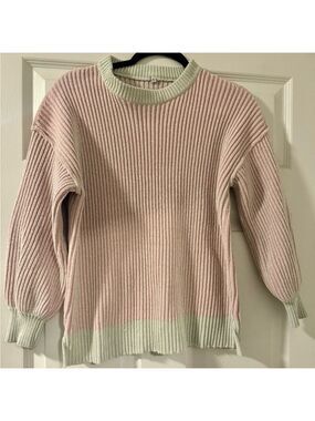 Fashion Women’s Cable Sweater - 100% Chenille, Size Small Item RH150A309 (NWOT)